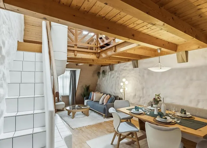 Old Town Riverside Penthouse Balcony Waterview Zúrich