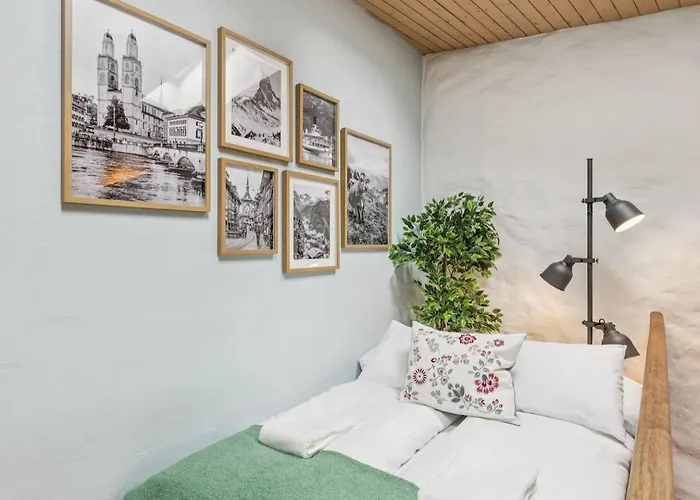 Oldtownriversideacbalconyfreeparkingwaterview