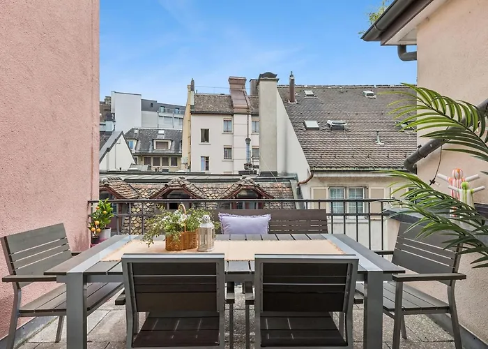 Oldtownriversideacbalconyfreeparkingwaterview * Zurich