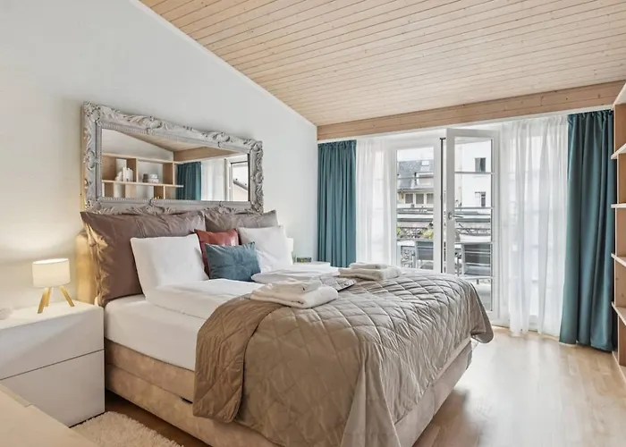 Oldtownriversideacbalconyfreeparkingwaterview